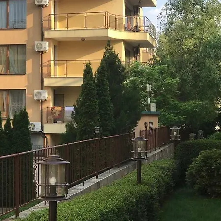 Апартаменты В Комплексе Антония, Святой Влас, Болгария *